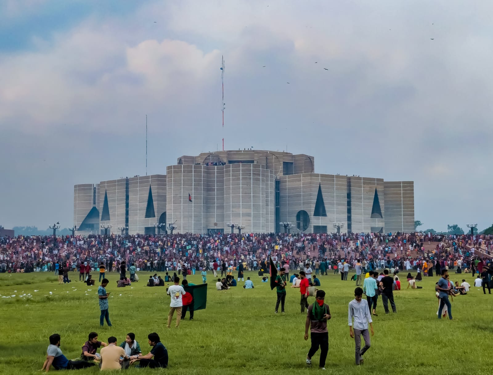 Large crowd gathered at the National Parliament building